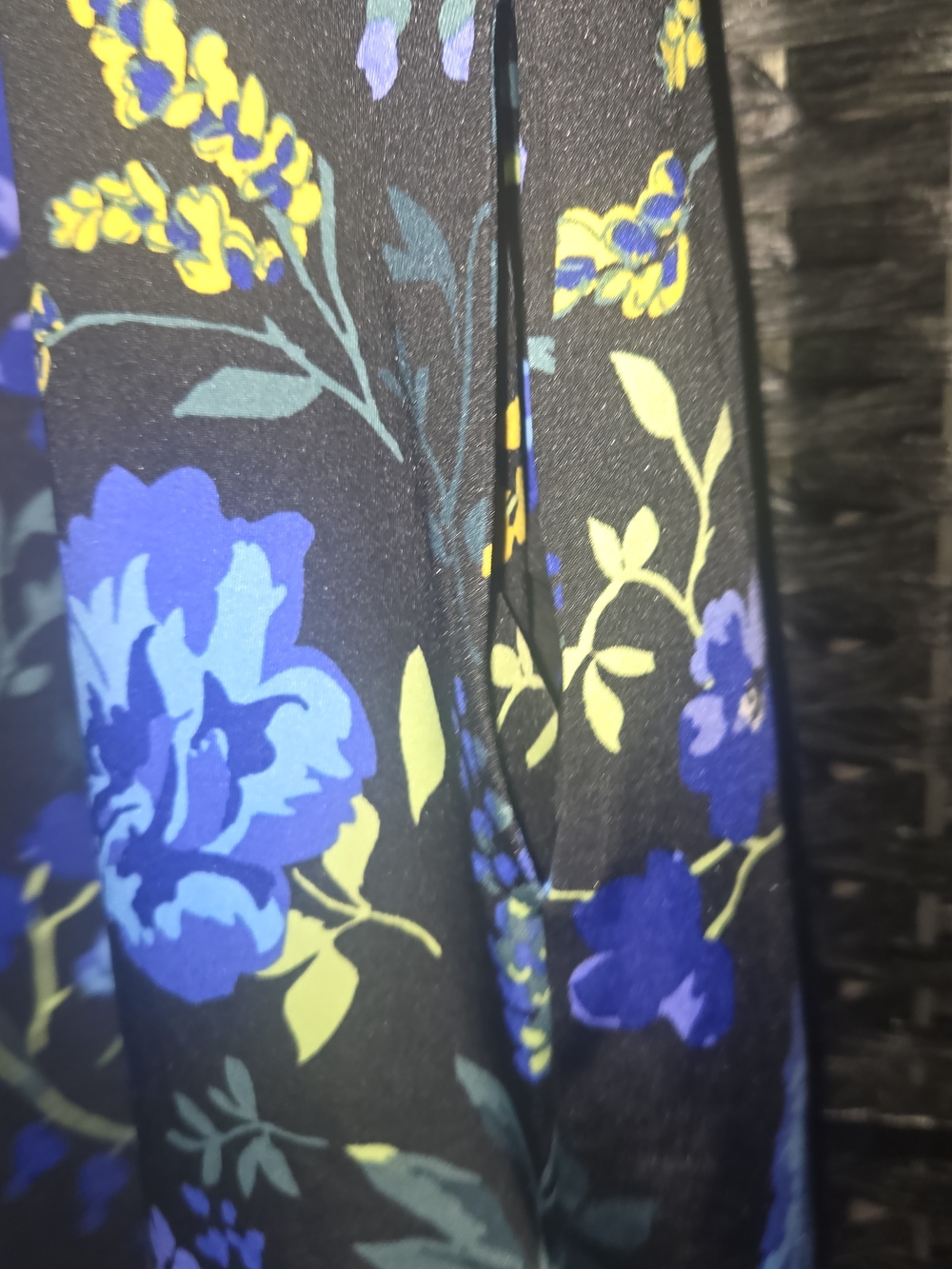 Lularoe Floral Tie-Waist Womens Dress in Black and Blue XS - Picture 5 of 9